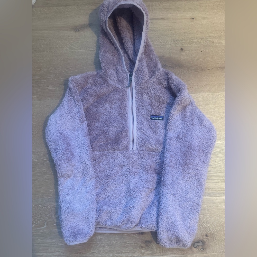 Women’s Patagonia furry hoodie S